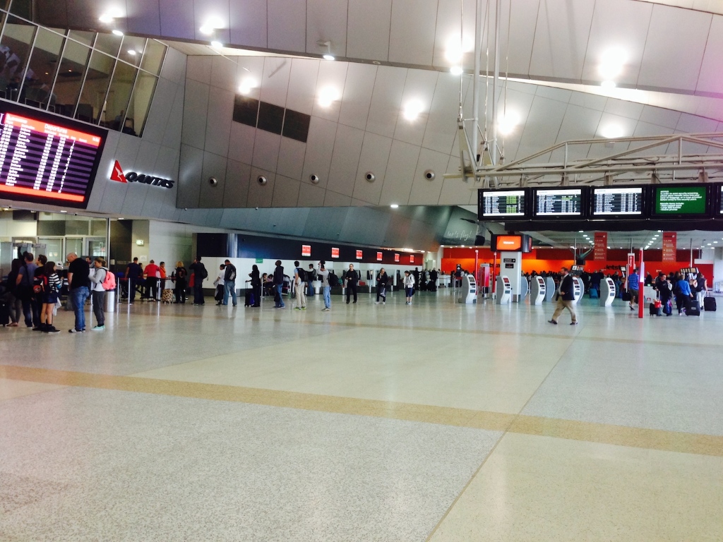 photo 009 Qantas Domestic Terminal Interior